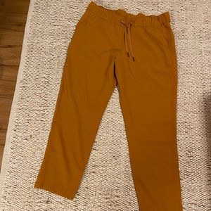 Lululemon Stretch High Rise Pant 7/8 Length (Woven)